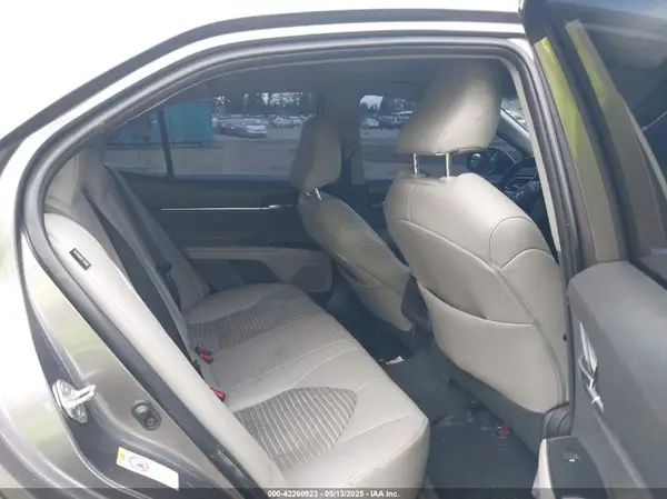 4T1B11HK4JU145534 2018 TOYOTA CAMRY - Image 8