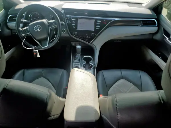 4T1B11HK4JU148594 2018 TOYOTA CAMRY - Image 8
