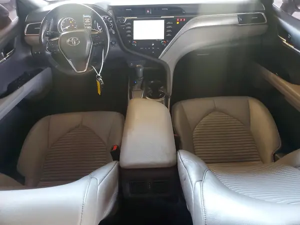 4T1B11HK4JU149065 2018 TOYOTA CAMRY - Image 8