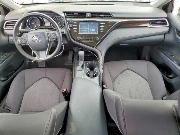 4T1B11HK4JU151690 2018 TOYOTA CAMRY - Image 8
