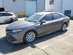 4T1B11HK4JU156579 2018 TOYOTA CAMRY