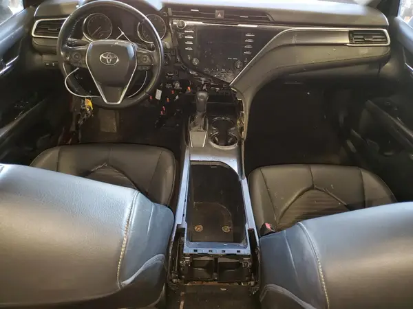 4T1B11HK4JU500606 2018 TOYOTA CAMRY - Image 8