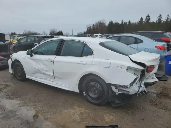 4T1B11HK4JU503134 2018 TOYOTA CAMRY - Image 2