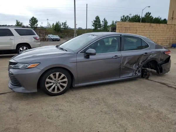 4T1B11HK4JU504347 2018 TOYOTA CAMRY - Image 1
