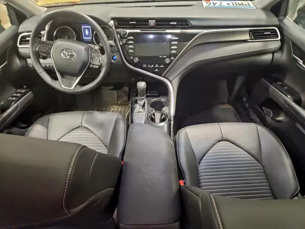 4T1B11HK4JU504560 2018 TOYOTA CAMRY - Image 8