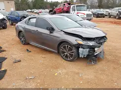 4T1B11HK4JU505790 2018 TOYOTA CAMRY