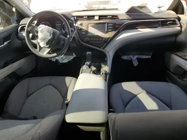 4T1B11HK4JU506812 2018 TOYOTA CAMRY - Image 8