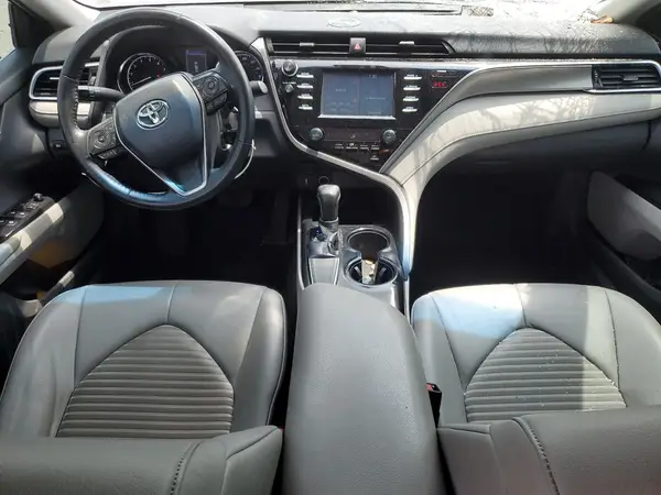 4T1B11HK4JU507880 2018 TOYOTA CAMRY - Image 8