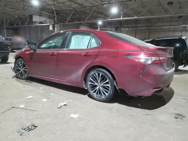 4T1B11HK4JU508950 2018 TOYOTA CAMRY - Image 2