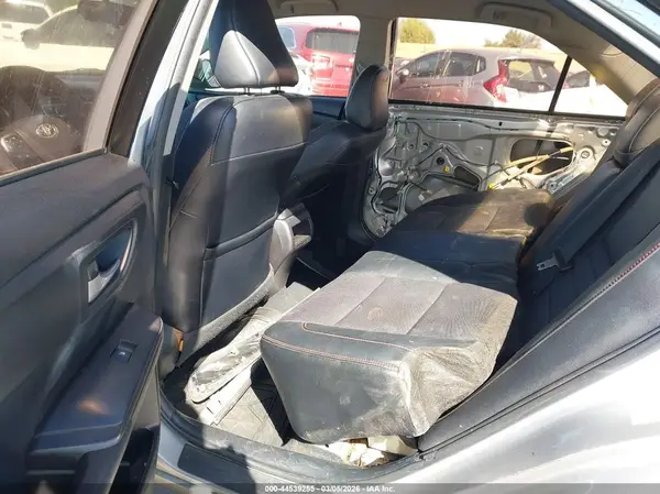 4T1B11HK4JU517812 2018 TOYOTA CAMRY - Image 8