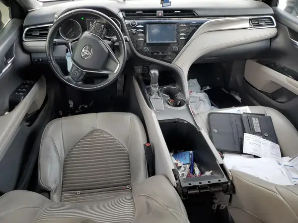 4T1B11HK4JU519379 2018 TOYOTA CAMRY - Image 8