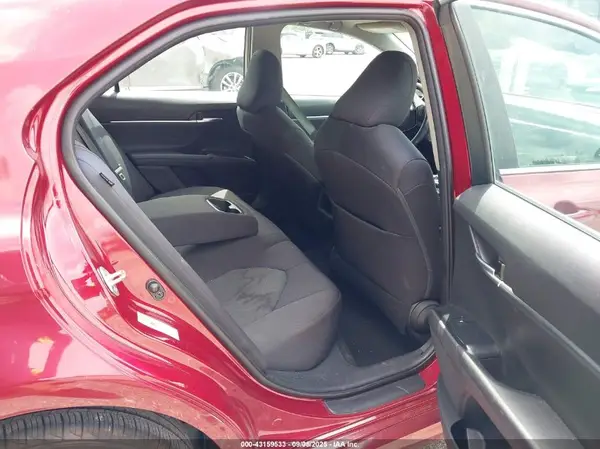 4T1B11HK4JU524842 2018 TOYOTA CAMRY - Image 8