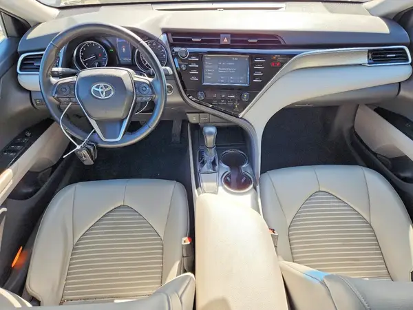 4T1B11HK4JU526249 2018 TOYOTA CAMRY - Image 8