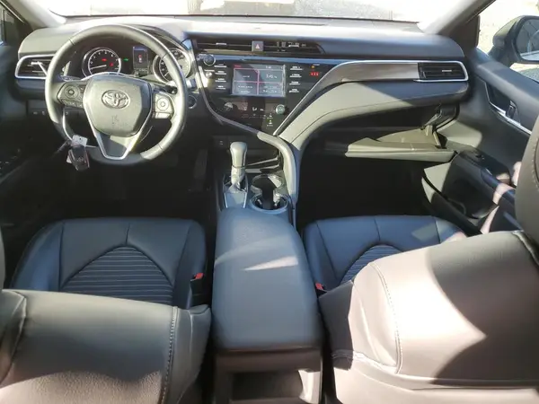 4T1B11HK4JU526414 2018 TOYOTA CAMRY - Image 8