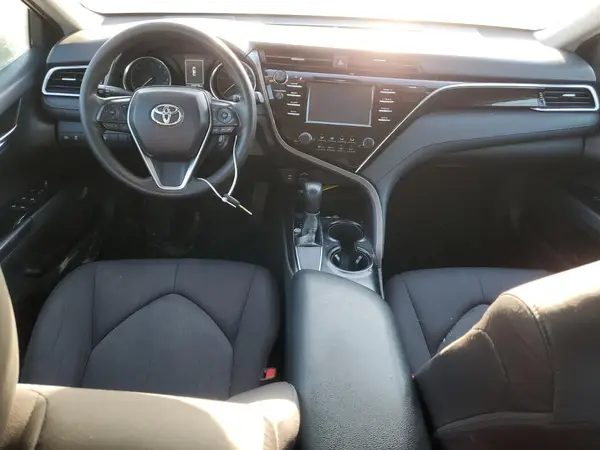4T1B11HK4JU526669 2018 TOYOTA CAMRY - Image 8