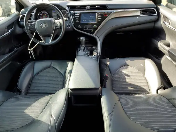 4T1B11HK4JU529278 2018 TOYOTA CAMRY - Image 8
