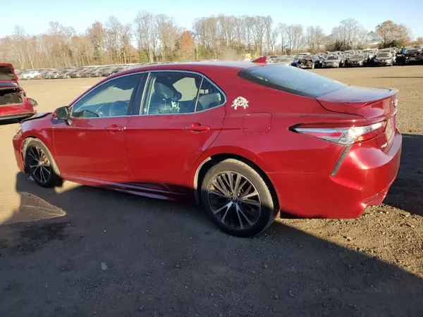 4T1B11HK4JU530544 2018 TOYOTA CAMRY - Image 2