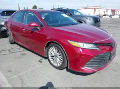 4T1B11HK4JU532861 2018 TOYOTA CAMRY