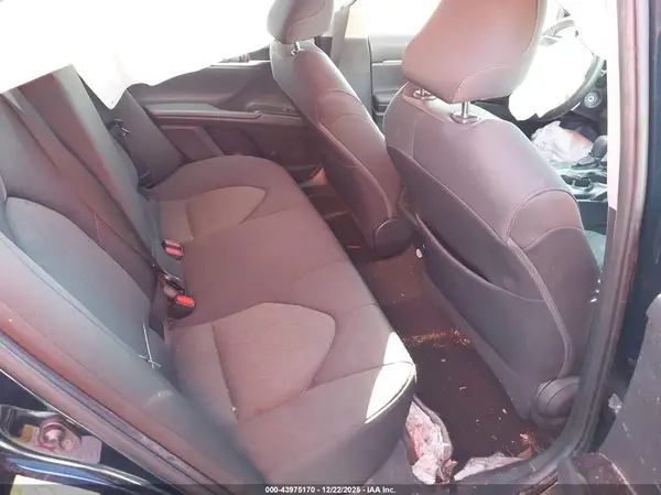 4T1B11HK4JU533279 2018 TOYOTA CAMRY - Image 8