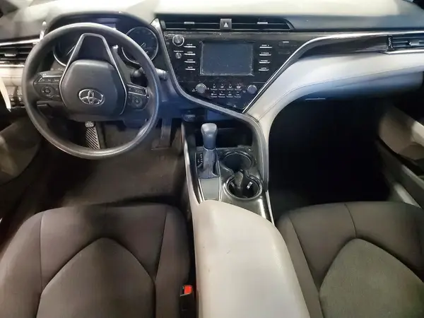 4T1B11HK4JU533475 2018 TOYOTA CAMRY - Image 8