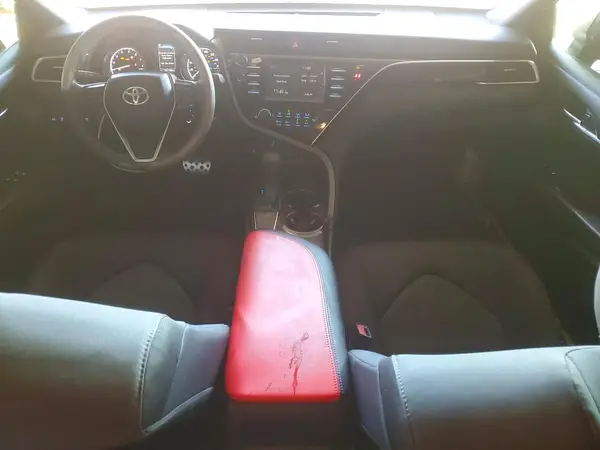 4T1B11HK4JU535792 2018 TOYOTA CAMRY - Image 8