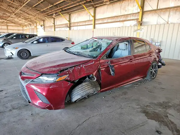 4T1B11HK4JU537395 2018 TOYOTA CAMRY - Image 1