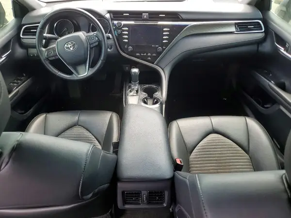 4T1B11HK4JU540636 2018 TOYOTA CAMRY - Image 8