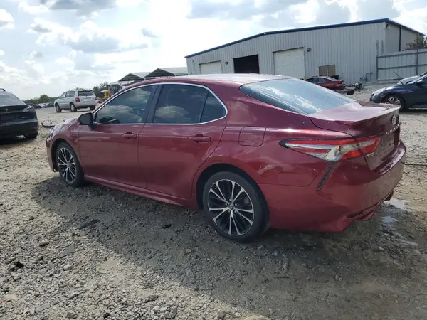 4T1B11HK4JU543326 2018 TOYOTA CAMRY - Image 2