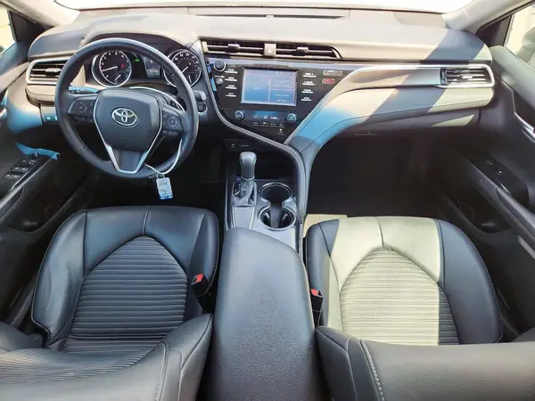 4T1B11HK4JU544573 2018 TOYOTA CAMRY - Image 8