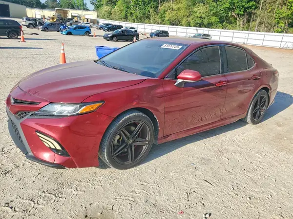 4T1B11HK4JU546419 2018 TOYOTA CAMRY - Image 1