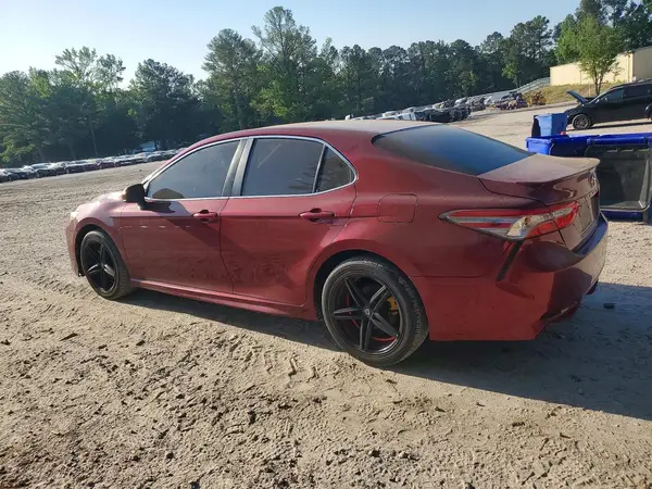 4T1B11HK4JU546419 2018 TOYOTA CAMRY - Image 2