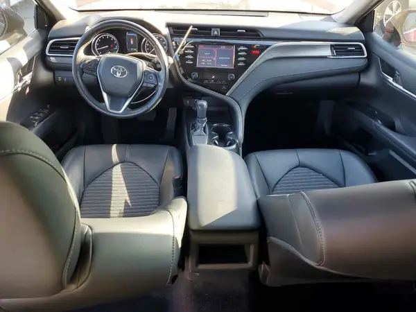4T1B11HK4JU546601 2018 TOYOTA CAMRY - Image 8