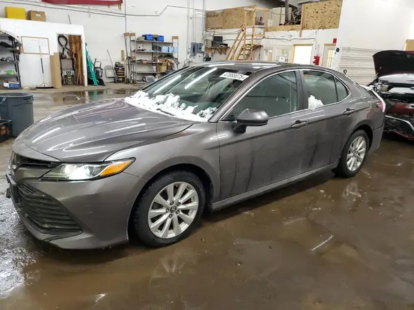 4T1B11HK4JU548722 2018 TOYOTA CAMRY - Image 1