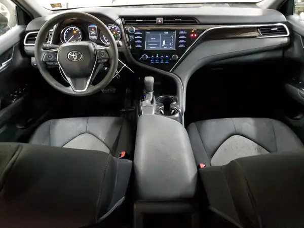 4T1B11HK4JU548722 2018 TOYOTA CAMRY - Image 8