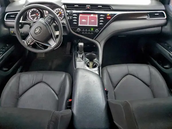 4T1B11HK4JU551913 2018 TOYOTA CAMRY - Image 8