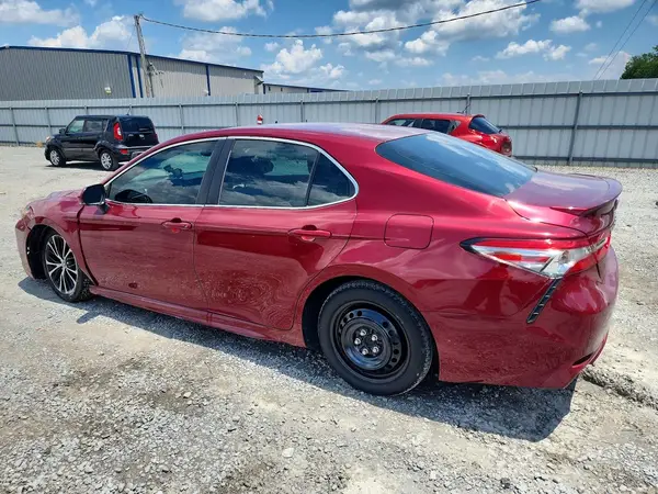 4T1B11HK4JU552107 2018 TOYOTA CAMRY - Image 2