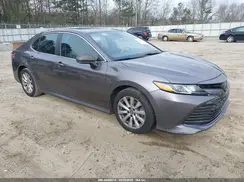 4T1B11HK4JU559008 2018 TOYOTA CAMRY