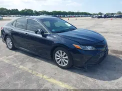 4T1B11HK4JU564225 2018 TOYOTA CAMRY