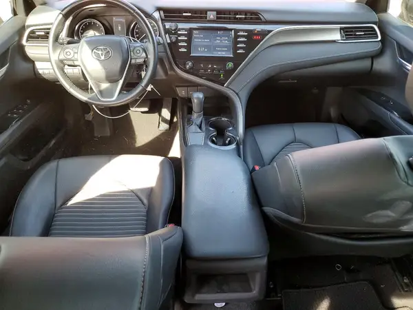 4T1B11HK4JU564628 2018 TOYOTA CAMRY - Image 8
