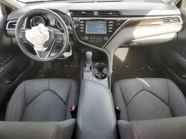 4T1B11HK4JU566881 2018 TOYOTA CAMRY - Image 8
