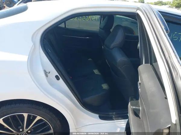 4T1B11HK4JU567934 2018 TOYOTA CAMRY - Image 8