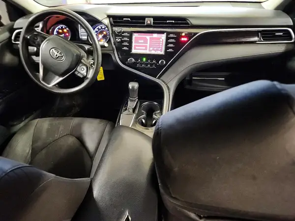 4T1B11HK4JU568808 2018 TOYOTA CAMRY - Image 8