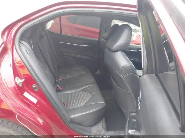 4T1B11HK4JU571109 2018 TOYOTA CAMRY - Image 8