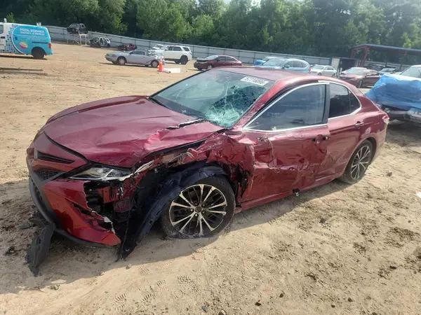 4T1B11HK4JU572213 2018 TOYOTA CAMRY - Image 1