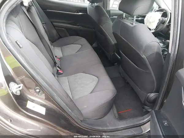 4T1B11HK4JU574334 2018 TOYOTA CAMRY - Image 8