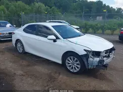 4T1B11HK4JU575368 2018 TOYOTA CAMRY