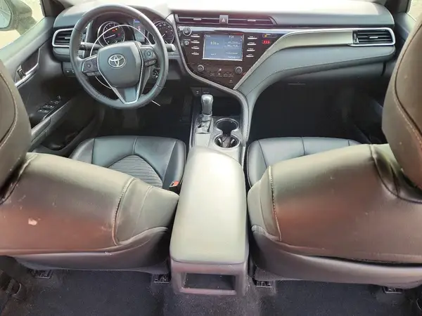 4T1B11HK4JU576598 2018 TOYOTA CAMRY - Image 8