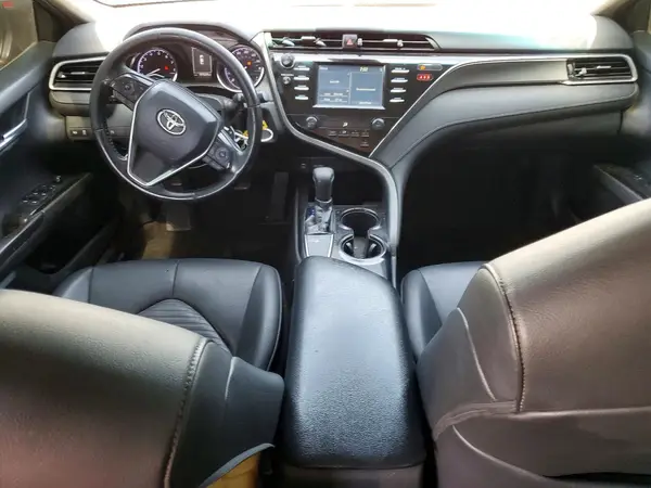 4T1B11HK4JU577038 2018 TOYOTA CAMRY - Image 8