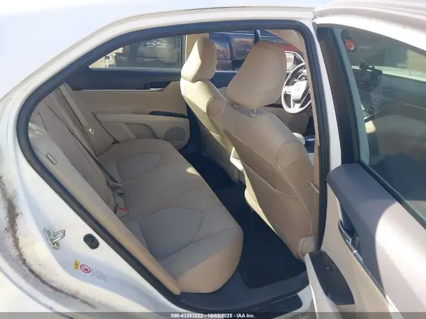 4T1B11HK4JU577993 2018 TOYOTA CAMRY - Image 8