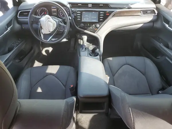 4T1B11HK4JU578383 2018 TOYOTA CAMRY - Image 8
